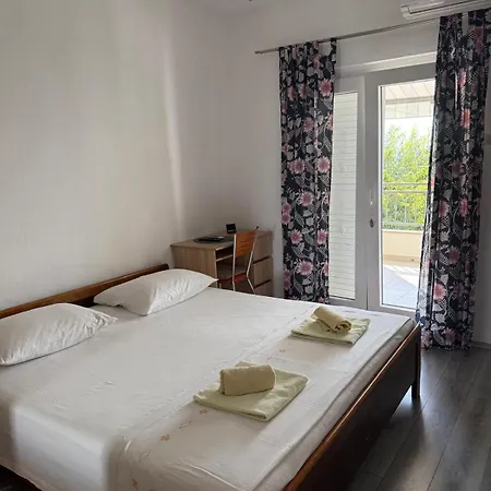 Marjana Apartman Podgora